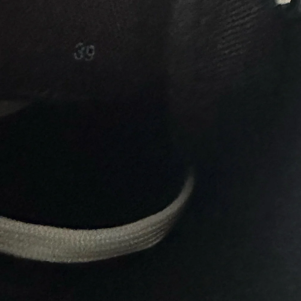 RAG & BONE Black Canvas Court Sneaker size 39